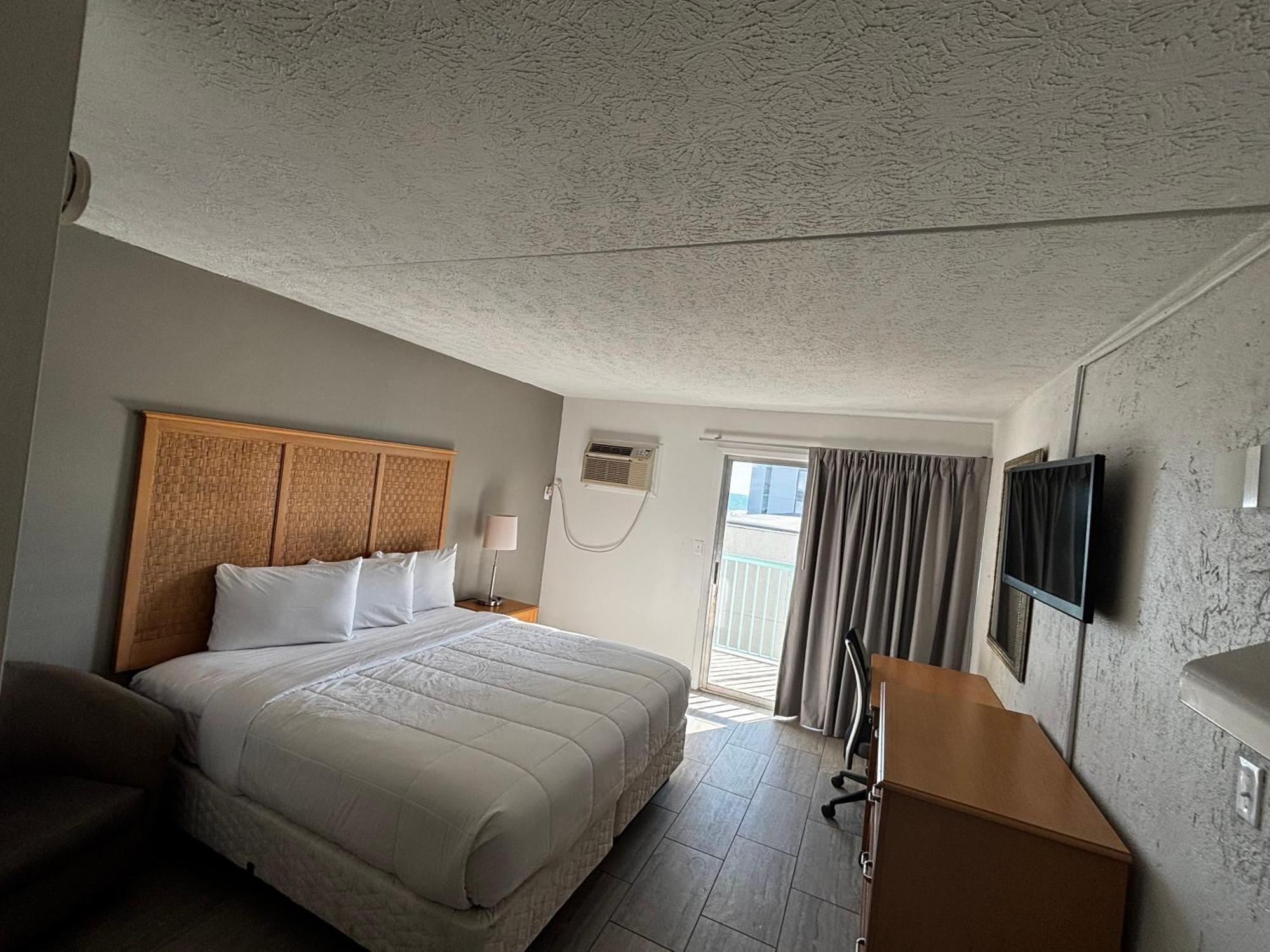 Southern Breeze Ocean Front Hotel Myrtle Beach Esterno foto