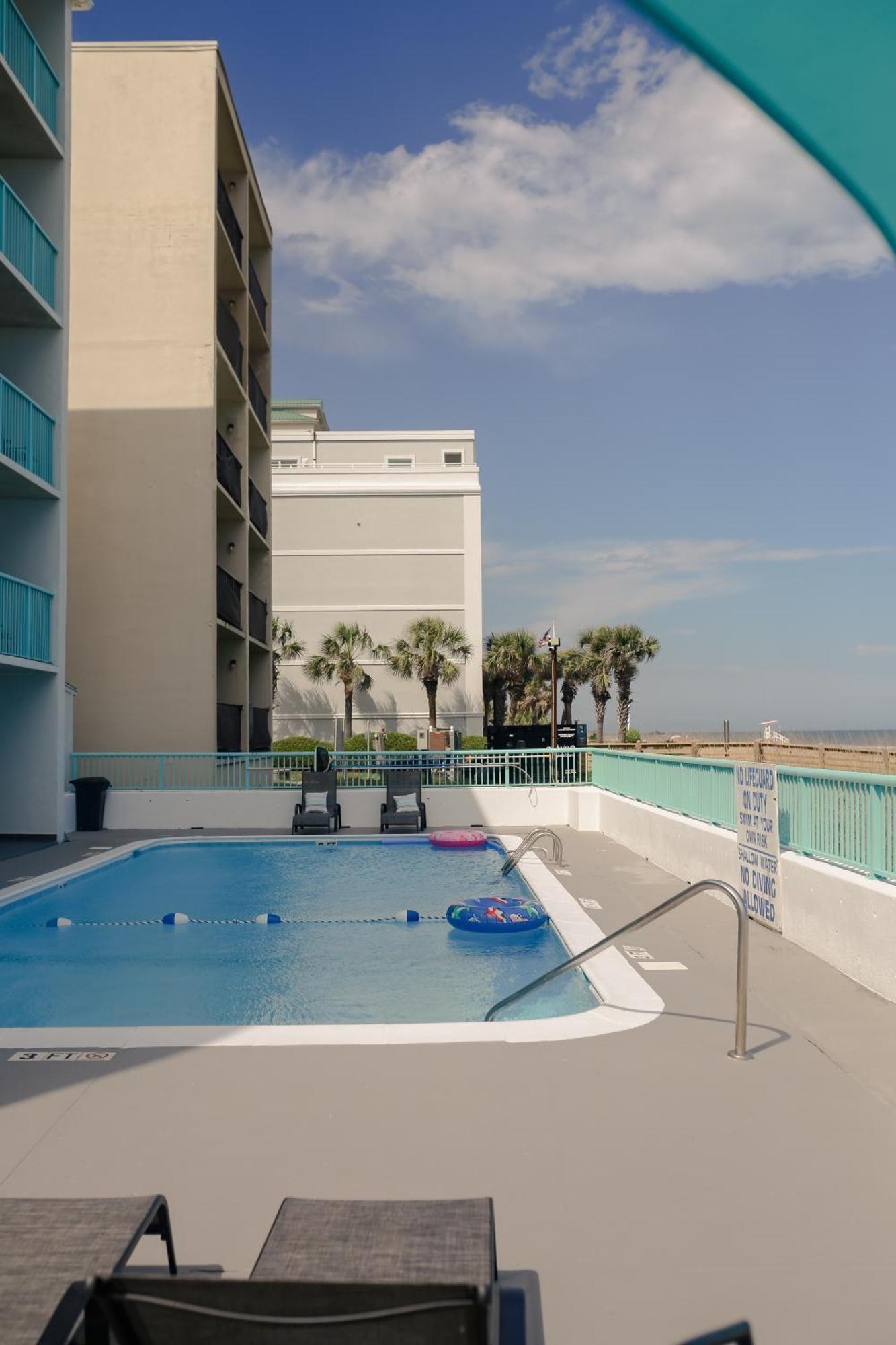 Southern Breeze Ocean Front Hotel Myrtle Beach Esterno foto