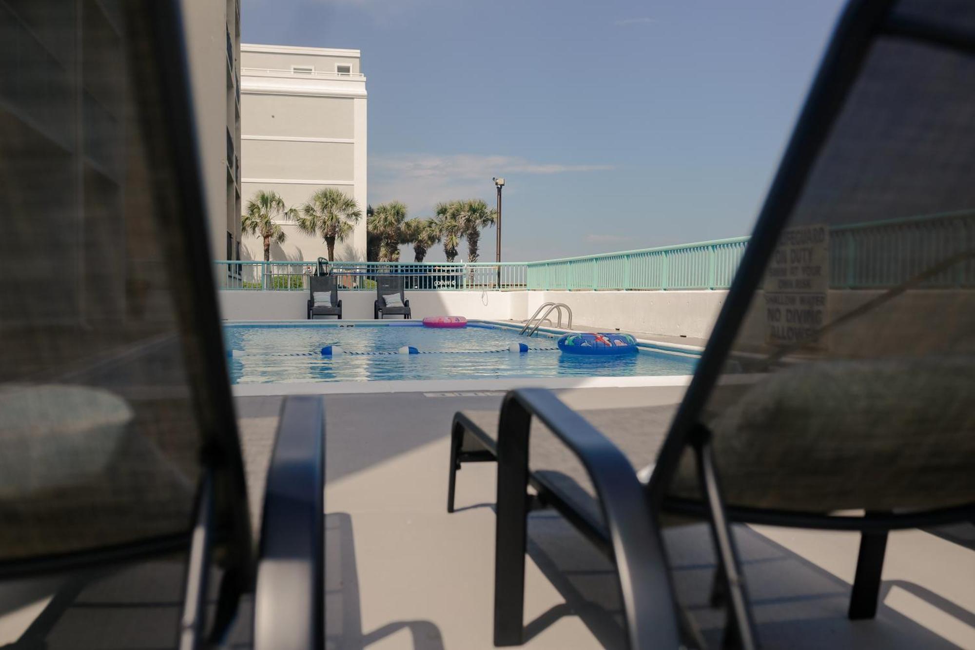 Southern Breeze Ocean Front Hotel Myrtle Beach Esterno foto