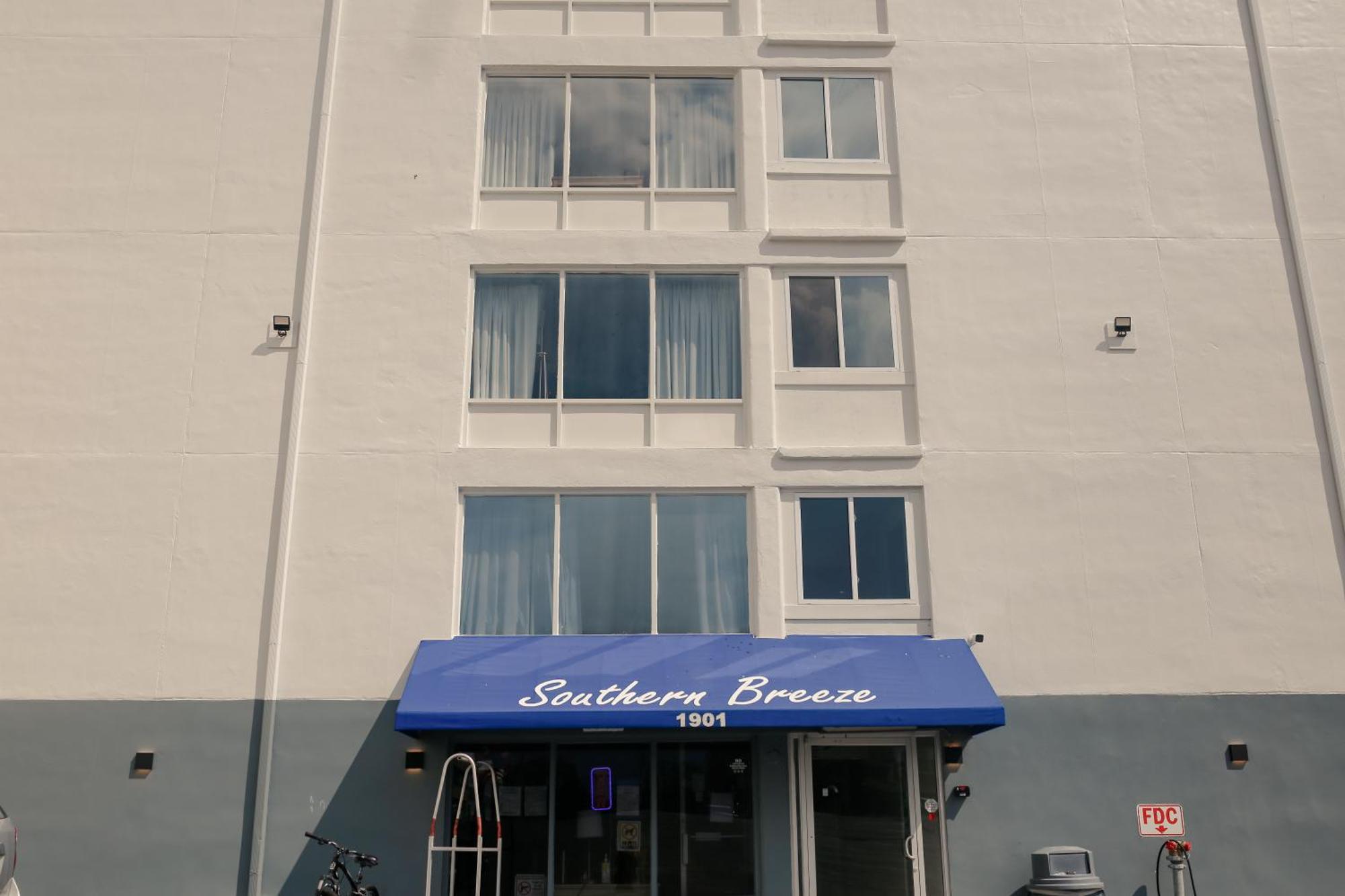 Southern Breeze Ocean Front Hotel Myrtle Beach Esterno foto