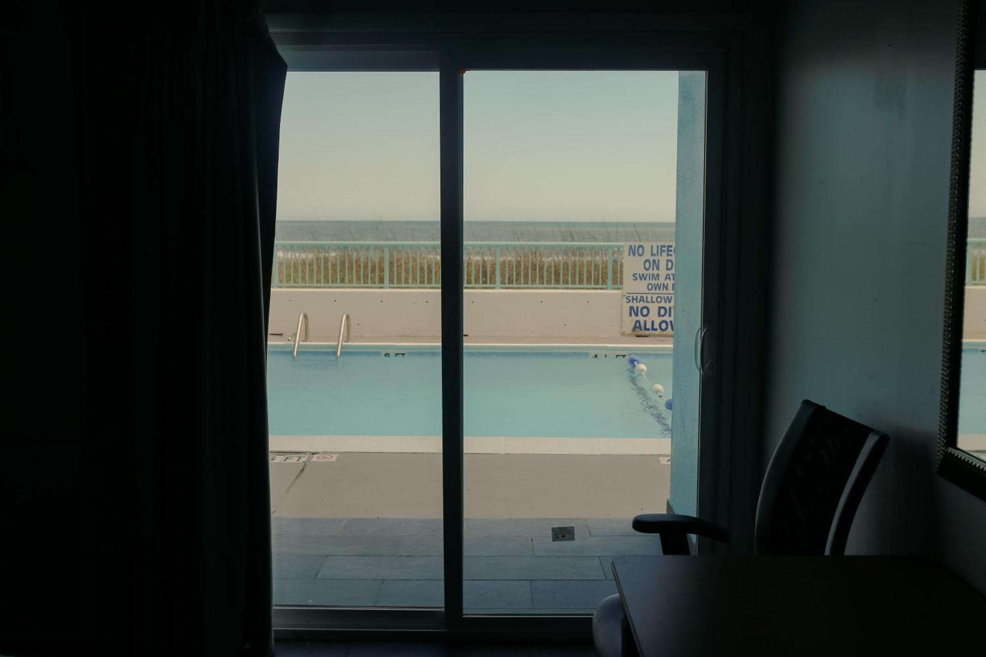 Southern Breeze Ocean Front Hotel Myrtle Beach Esterno foto