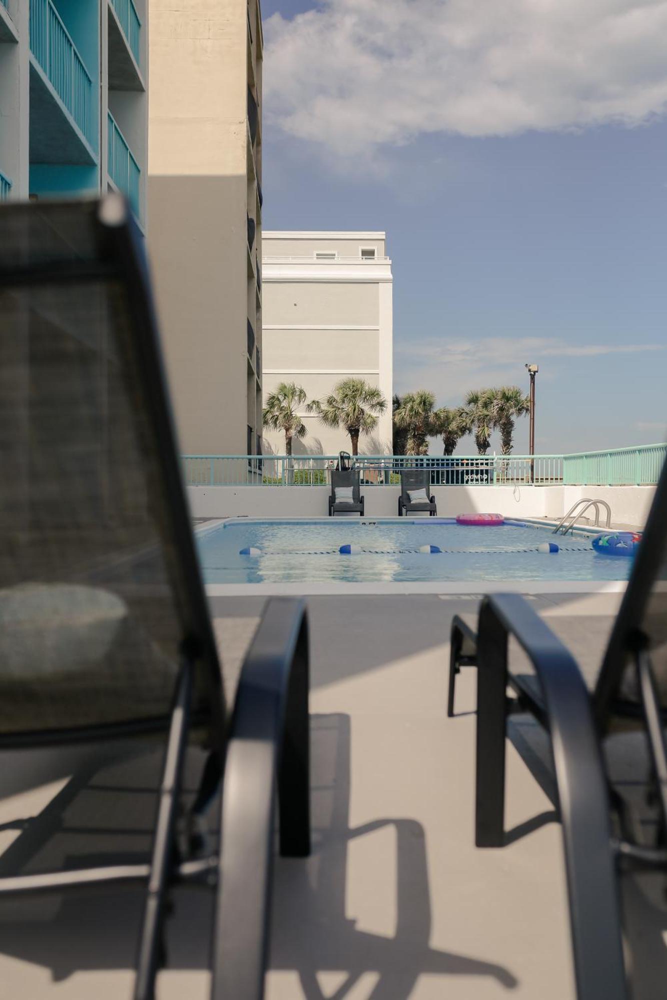 Southern Breeze Ocean Front Hotel Myrtle Beach Esterno foto